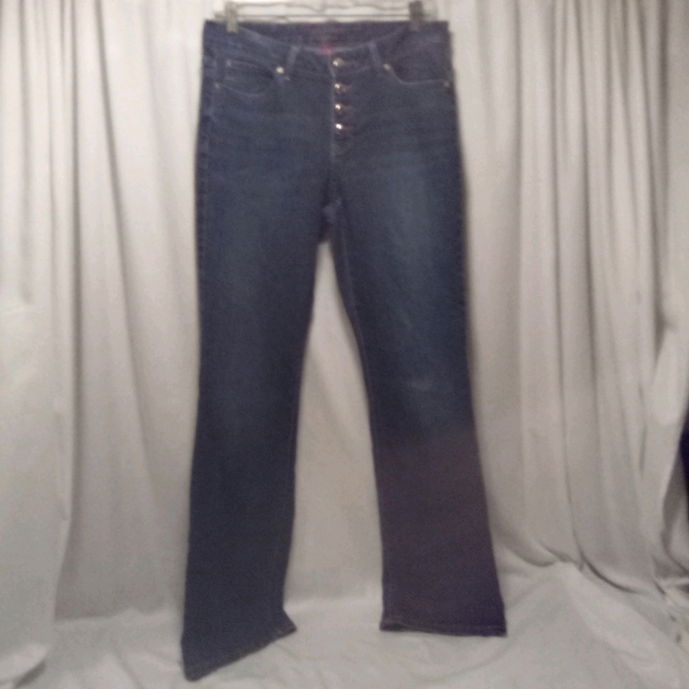 Women's "Jennifer Lopez" jeans
